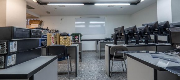 156m² Commercial property in Granada, Spain No. 172037 42