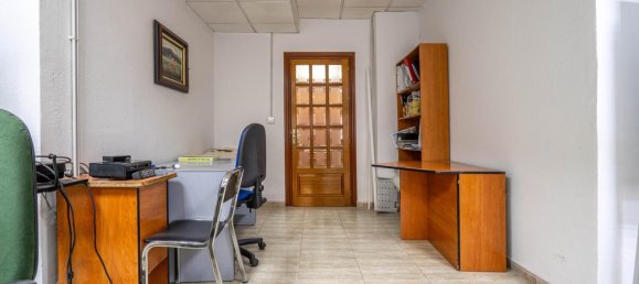 156m² Commercial property in Granada, Spain No. 172037 14