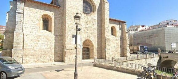 Apartamento de 3 dormitorios en Burgos, Spain No. 155934 7