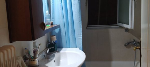 3 bedrooms Apartment in Athens, Greece No. 2744 3