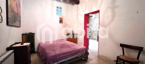 5 rooms House in Terranuova Bracciolini, Italy No. 90958 17