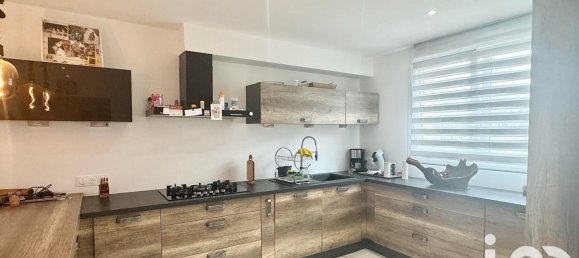 Дом с 6 комнатами в Пьенн, Франция № 210966 3