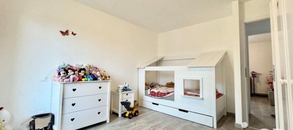 Дом с 6 комнатами в Пьенн, Франция № 210966 8