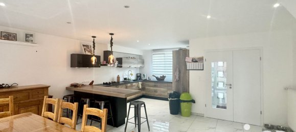 Дом с 6 комнатами в Пьенн, Франция № 210966 7