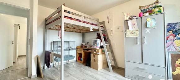 Дом с 6 комнатами в Пьенн, Франция № 210966 5