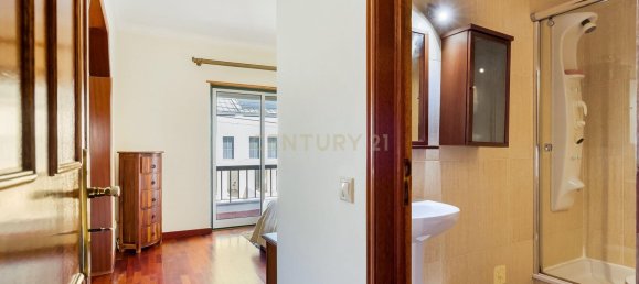 5 bedrooms Villa in Sintra, Portugal No. 143641 14