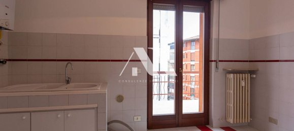 Apartamento de 5 dormitorios en Verona, Italy No. 378283 12