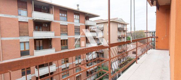 Apartamento de 5 dormitorios en Verona, Italy No. 378283 11