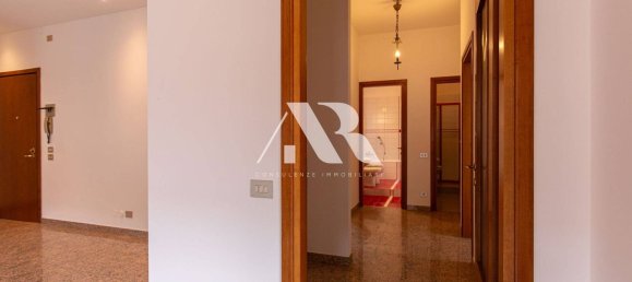 Apartamento de 5 dormitorios en Verona, Italy No. 378283 15