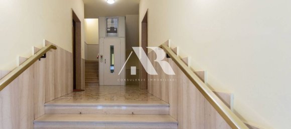Apartamento de 5 dormitorios en Verona, Italy No. 378283 8