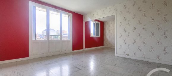 3 Schlafzimmer Wohnung in Sainte-Savine, France, Nr. 245648 4