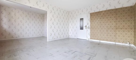 3 Schlafzimmer Wohnung in Sainte-Savine, France, Nr. 245648 8