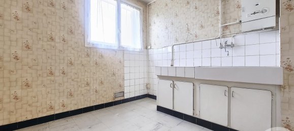 3 Schlafzimmer Wohnung in Sainte-Savine, France, Nr. 245648 7