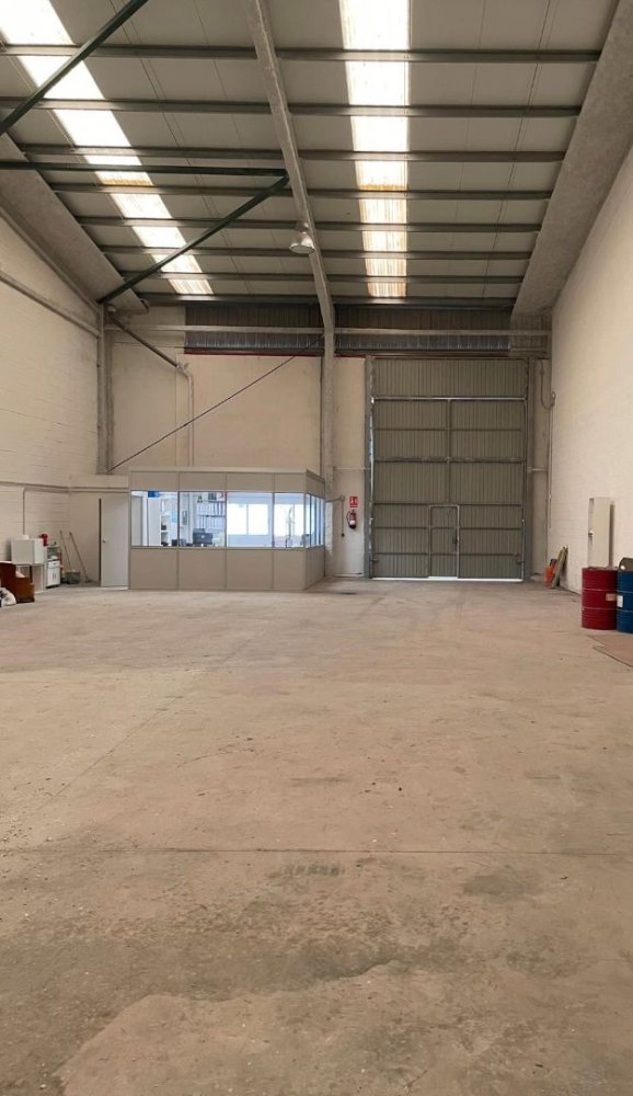  عقار تجاري في Castellon de la Plana, Spain 310متر مربع رقم 236109