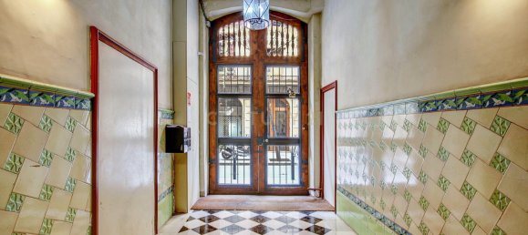 Apartamento de 8 dormitorios en Ciudad Vieja, Spain No. 153752 23