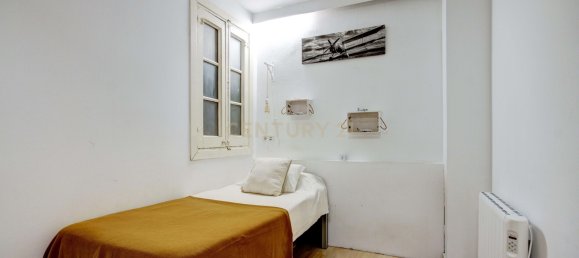 Apartamento de 8 dormitorios en Ciudad Vieja, Spain No. 153752 39
