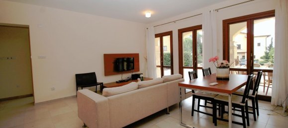 2 Schlafzimmer Wohnung in Aphrodite Hills, Cyprus, Nr. 22332 8