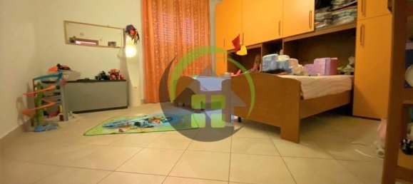 3 bedrooms Apartment in Cene, Italy No. 92417 10