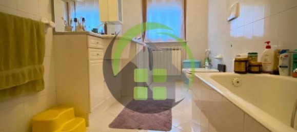 3 bedrooms Apartment in Cene, Italy No. 92417 9