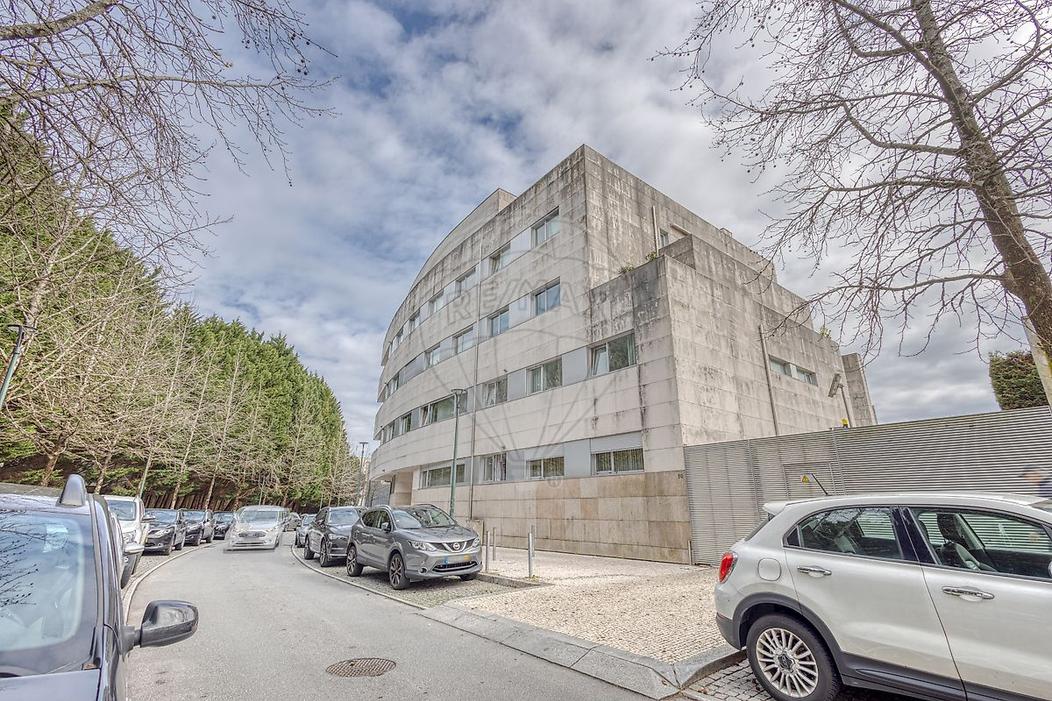 4 chambres Appartement à Porto, Portugal No. 40647