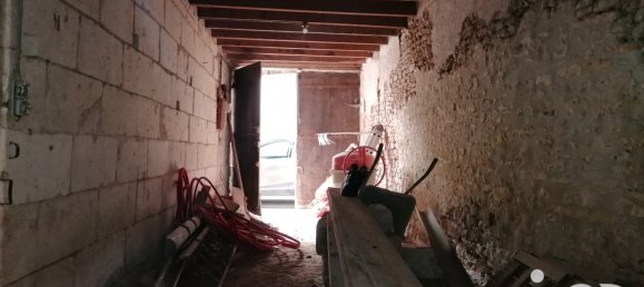 Парковка 90м² в Ришельё, Франция № 160775 3