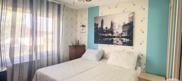 3 chambres Maison à Saint-Parres-aux-Tertres, France No. 49067 11