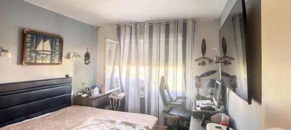 3 chambres Maison à Saint-Parres-aux-Tertres, France No. 49067 25