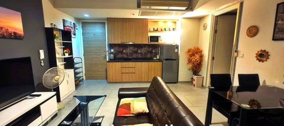 Apartamento com 1 quarto em condomínio em Bang Lamung, Thailand N.º 16398 4