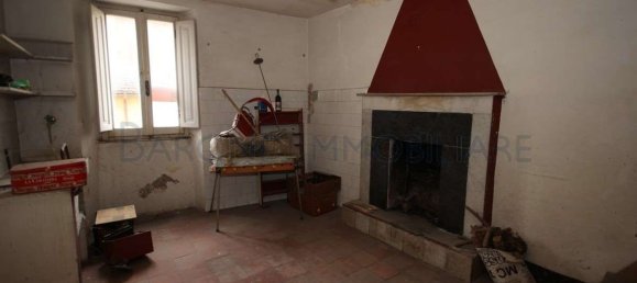 Casa de 5 divisões em Montignoso, Italy N.º 93053 2