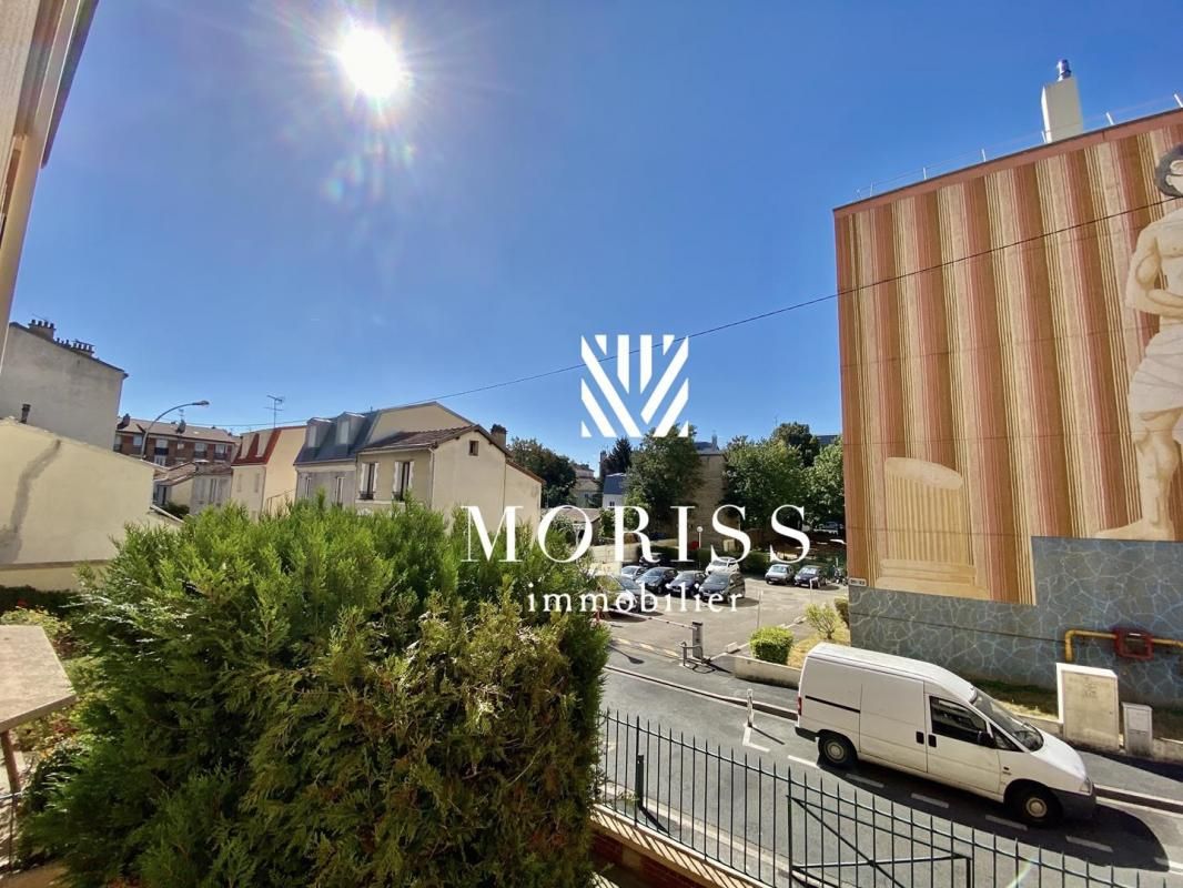 3 bedrooms Apartment in Alfortville, France No. 184749