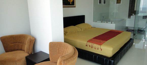 4 bedrooms Condo in Pattaya, Thailand No. 3919 5