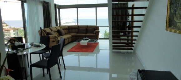 4 bedrooms Condo in Pattaya, Thailand No. 3919 17