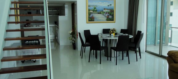 4 bedrooms Condo in Pattaya, Thailand No. 3919 2