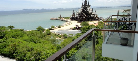 4 bedrooms Condo in Pattaya, Thailand No. 3919 8