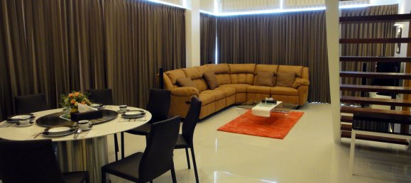 4 bedrooms Condo in Pattaya, Thailand No. 3919 27