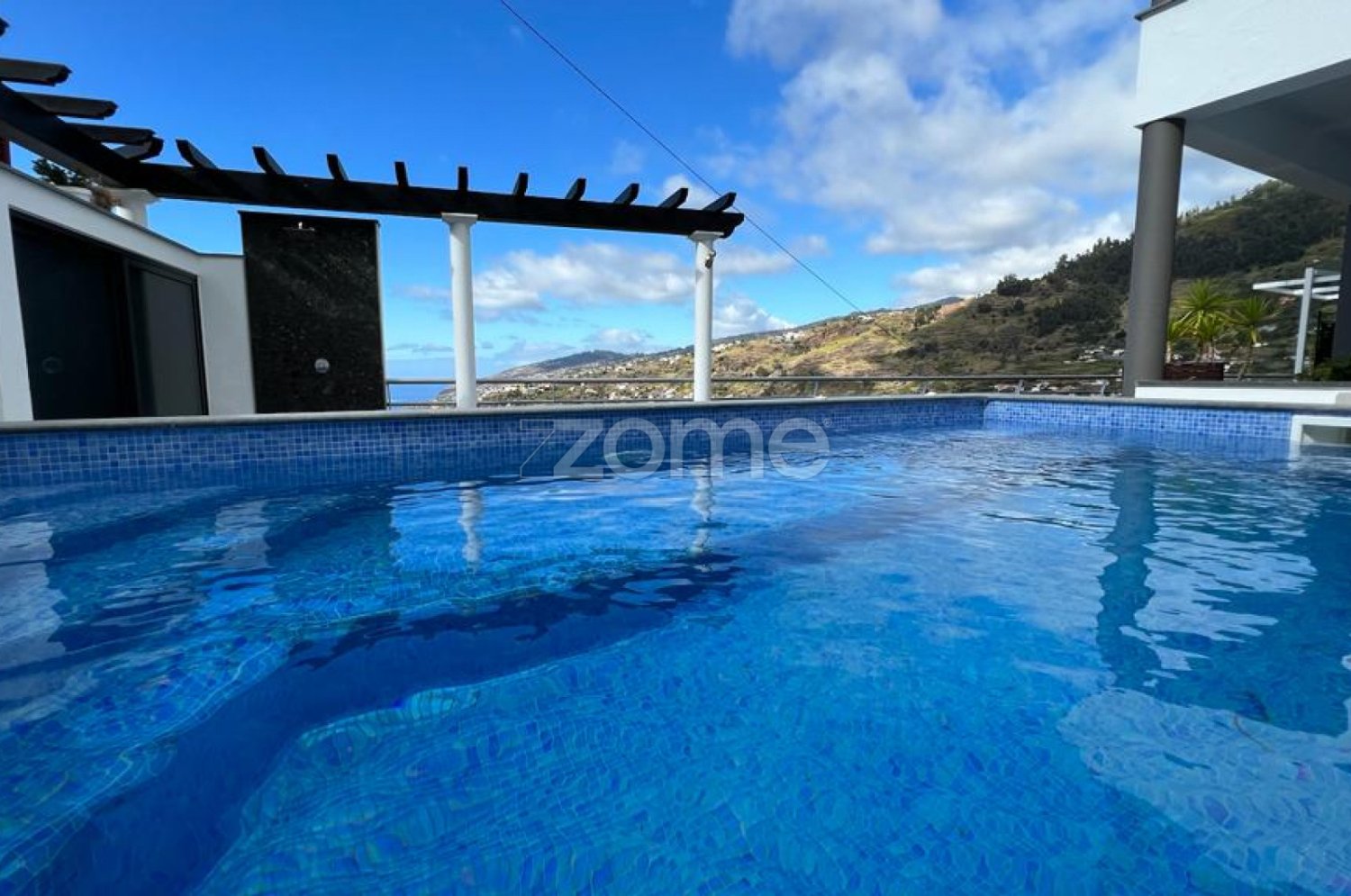 3 bedrooms House in Calheta, Portugal No. 146072