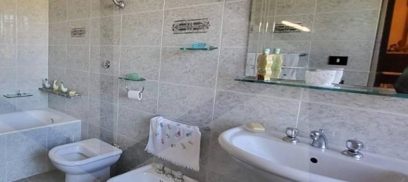 4 rooms Villa in Bucciano, Italy No. 20154 12