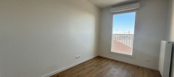 3 Schlafzimmer Wohnung in Ivry-sur-Seine, France, Nr. 129668 6