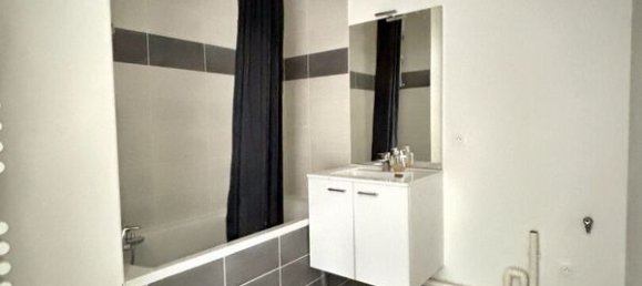 3 Schlafzimmer Wohnung in Ivry-sur-Seine, France, Nr. 129668 7