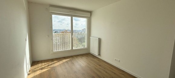 3 Schlafzimmer Wohnung in Ivry-sur-Seine, France, Nr. 129668 5