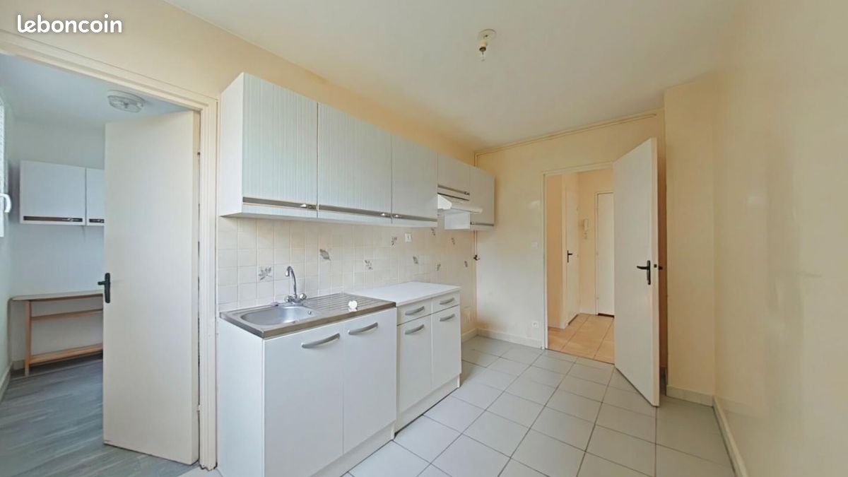 Apartamento de 1 dormitorio en Joue-les-Tours, France No. 61504