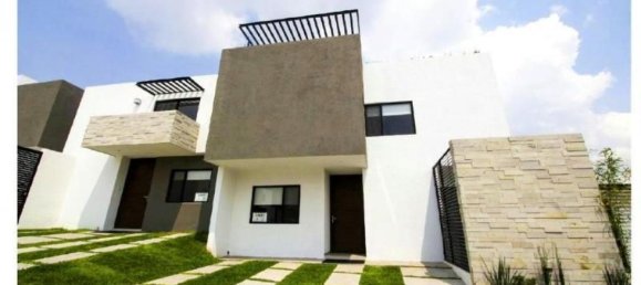 Casa de 3 dormitorios en Querétaro, Mexico No. 146467 2