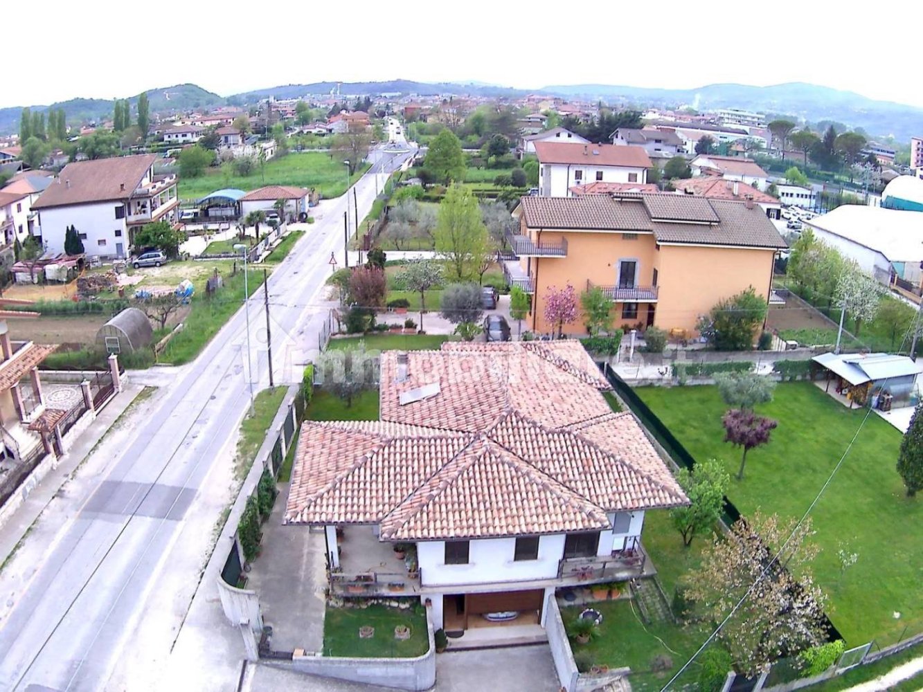 3 bedrooms Villa in Sora, Italy No. 55823