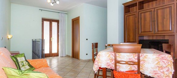 4-salle Maison à San Cesareo, Italy No. 26399 31