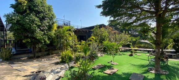 5 bedrooms House in Chiang Mai, Thailand No. 5212 2