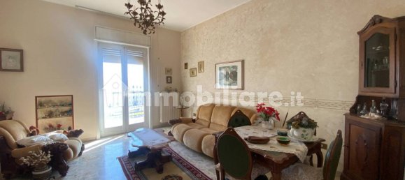 3 bedrooms Apartment in Bari, Italy No. 262828 3