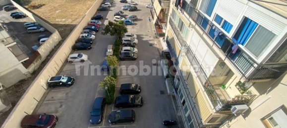 3 bedrooms Apartment in Bari, Italy No. 262828 18