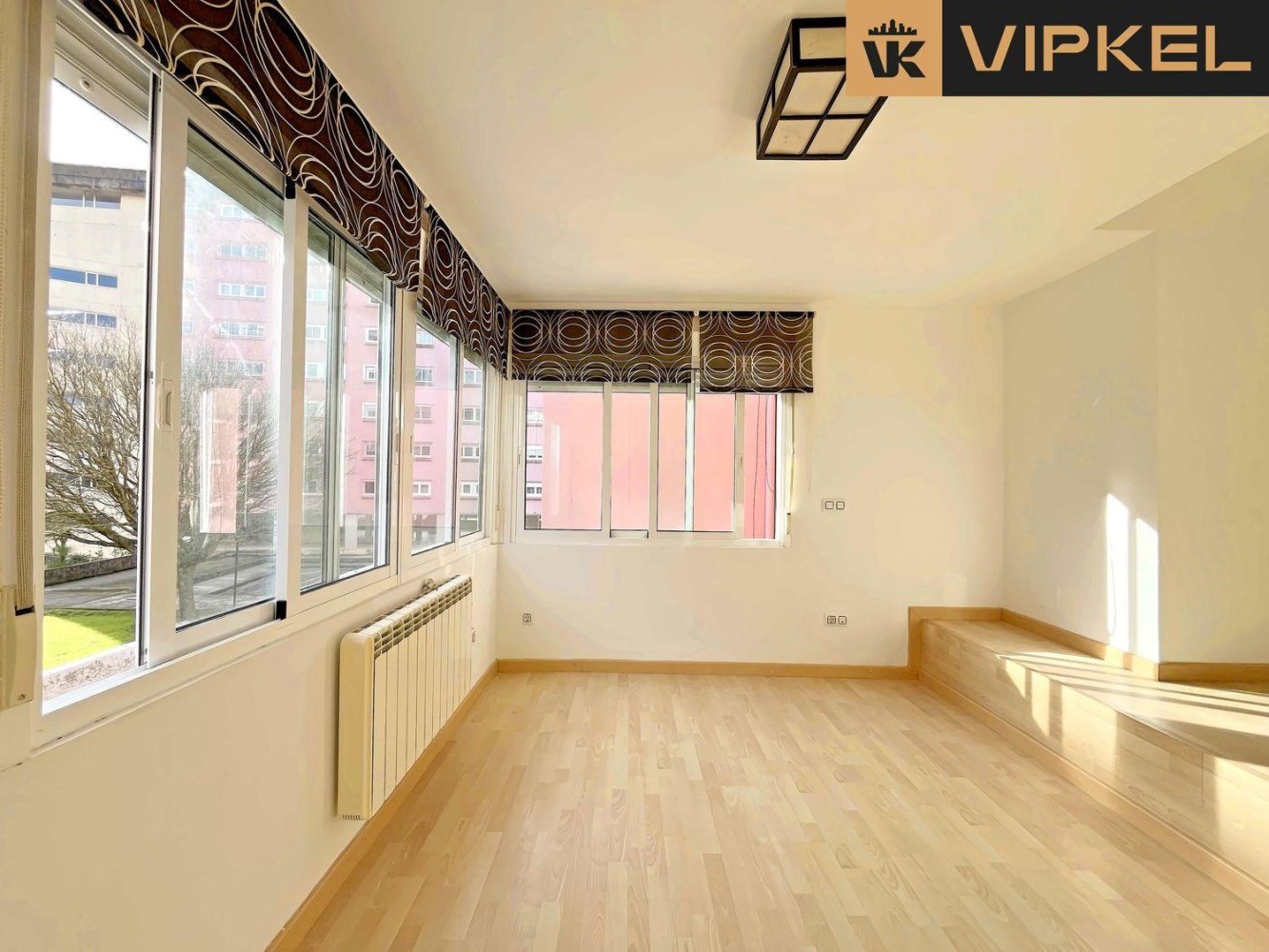 Apartamento de 3 dormitorios en Ferrol, Spain No. 55252