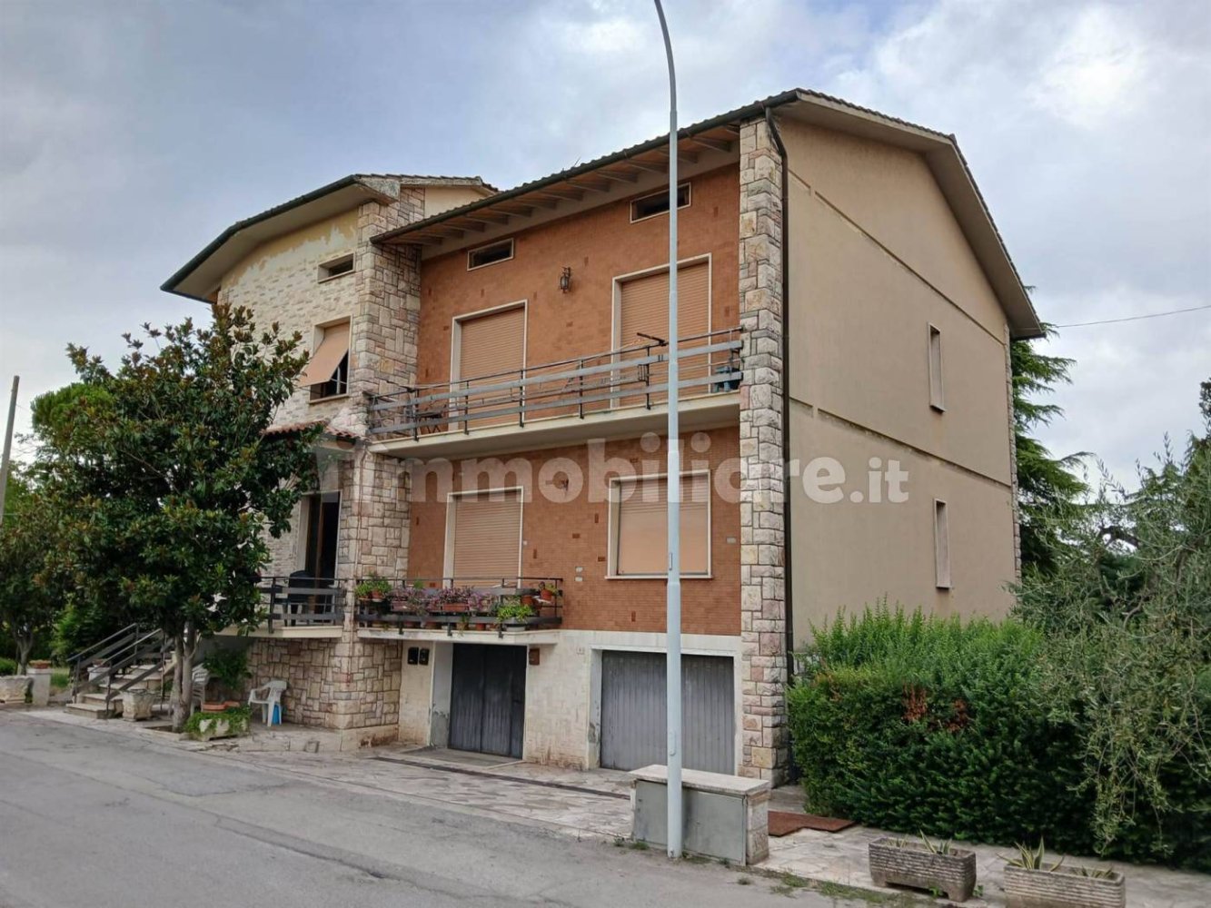 6 غرف نوم شقة في Montepulciano, Italy رقم 338242