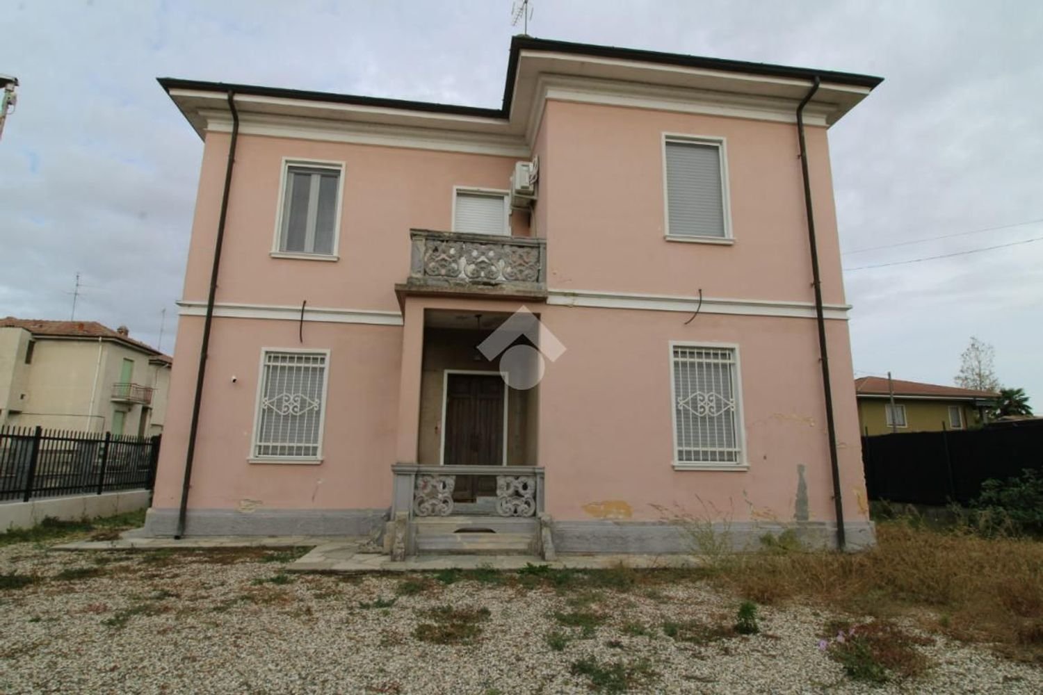 4 rooms Villa in Tromello, Italy No. 258836